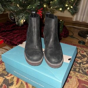 Raven Water Resistant Black Oiled Nubuck/Suede